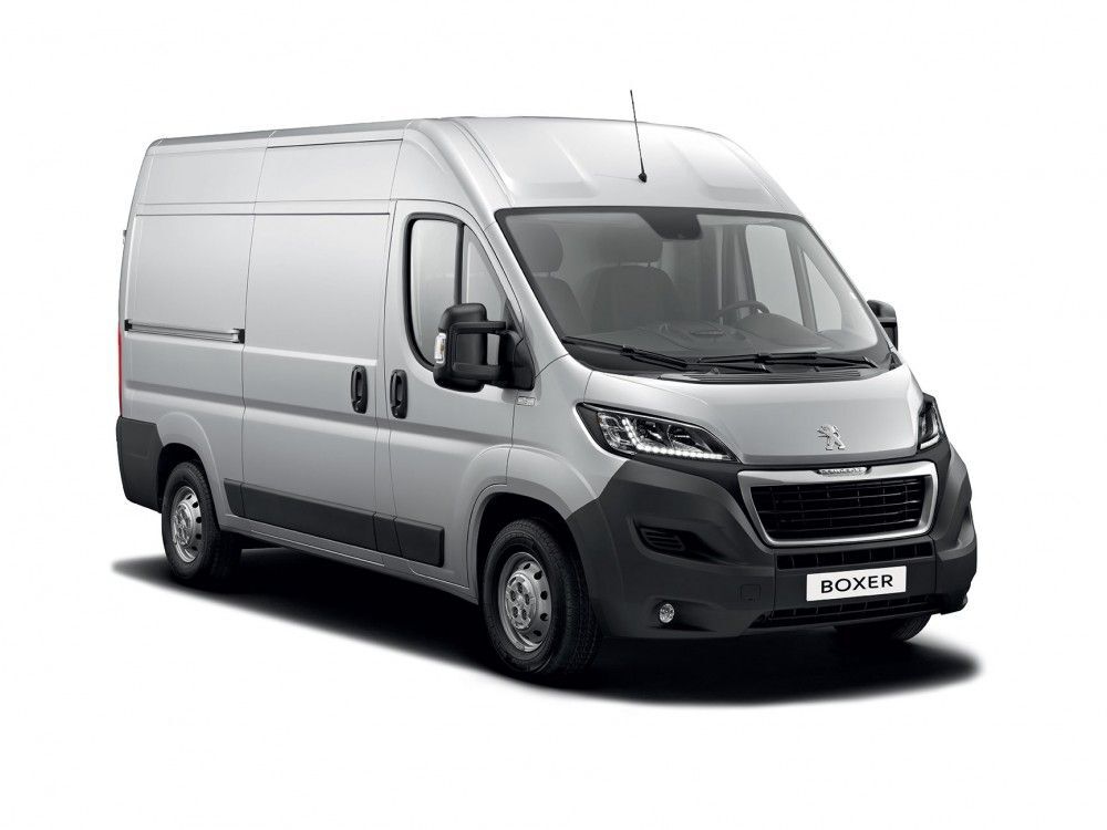image of car Peugeot Boxer cabine approfondie